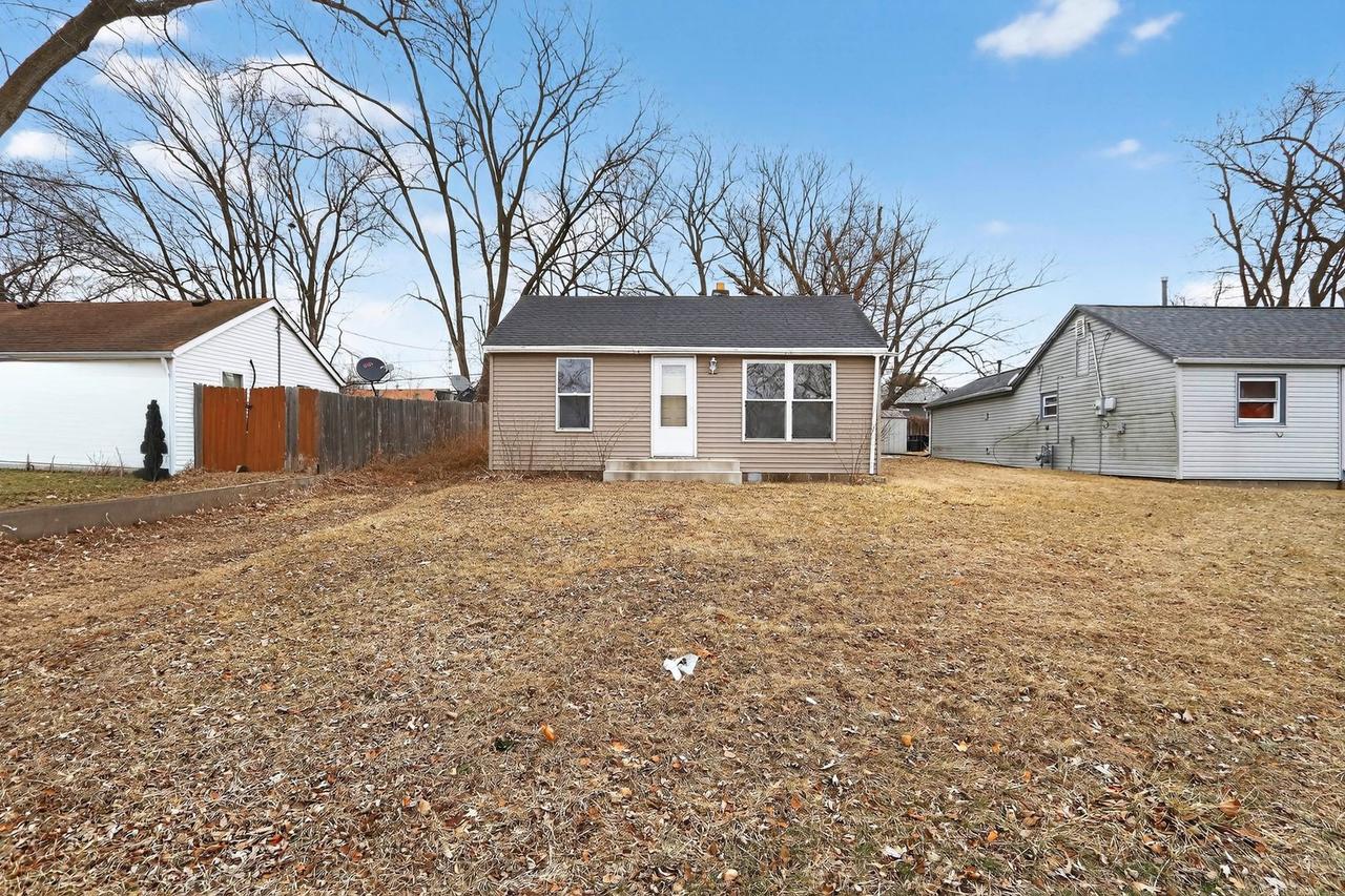 3136 Sewell St., Rockford, IL 61109