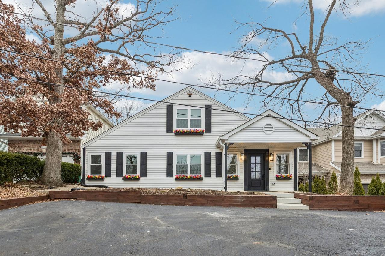 21688 W Ravine Dr., Lake Zurich, IL 60047