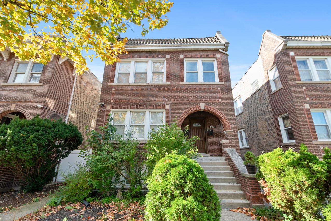 1828 S 58th Ave., Cicero, IL 60804