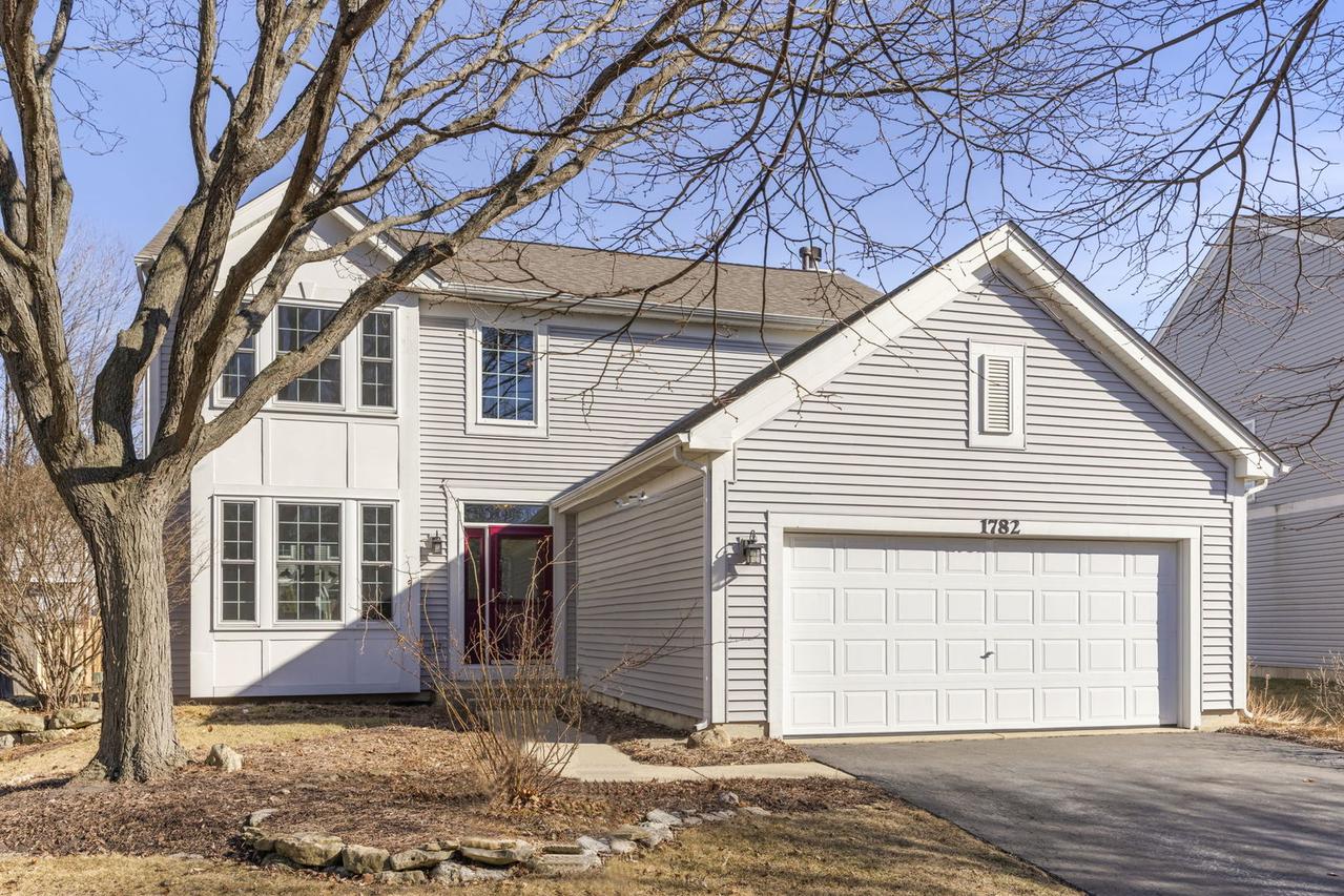 1782 Montrose Dr., Aurora, IL 60503