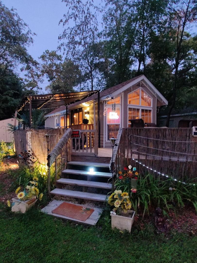 10 266/267 Woodhaven Lakes, Sublette, IL 61367