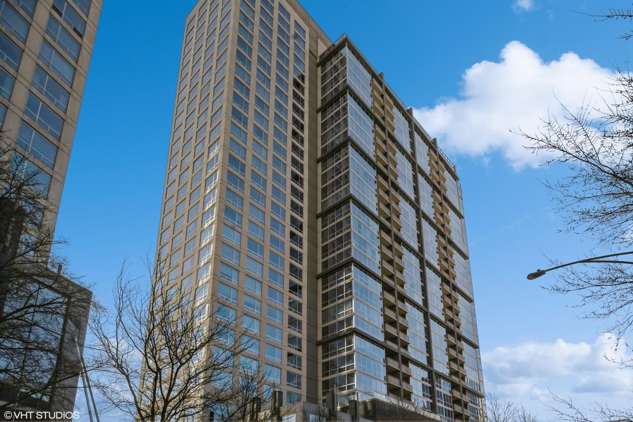 1901 S Calumet Ave. #2104, Chicago, IL 60616