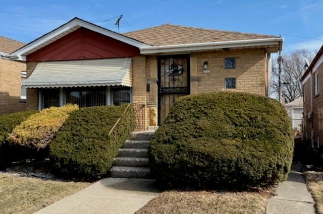 4727 S Lavergne Ave., Chicago, IL 60638
