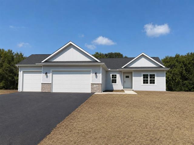 14168 Prairie Commons Ln., South Beloit, IL 61080
