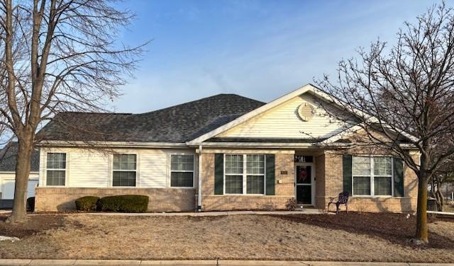 16300 Crescent Lake Dr., Crest Hill, IL 60403