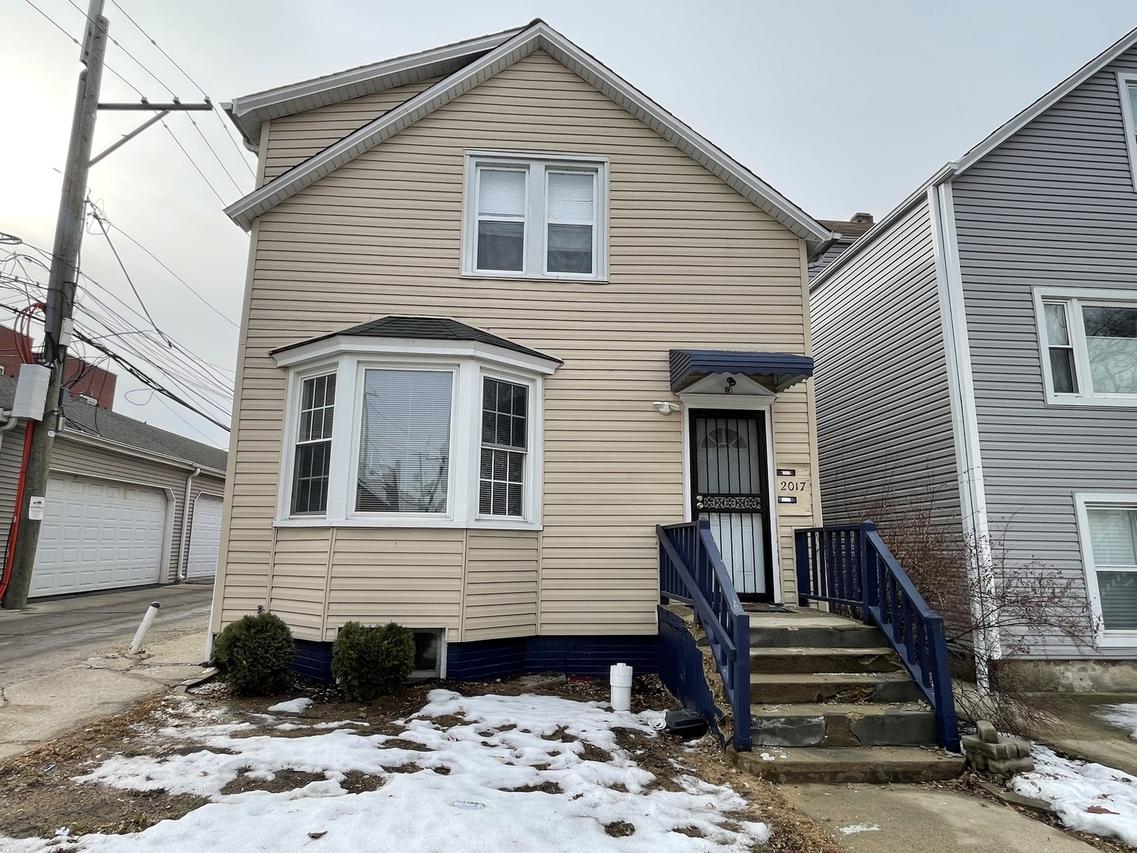2017 W Norwood St., Chicago, IL 60659