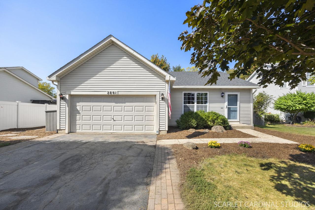 2801 Crested Butte Tr., Plainfield, IL 60586