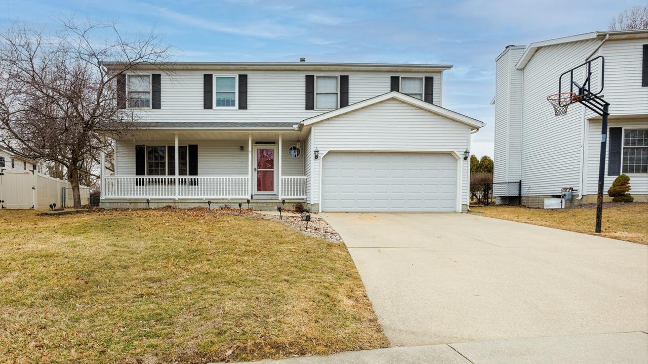 2112 Parker Ave., Bloomington, IL 61701