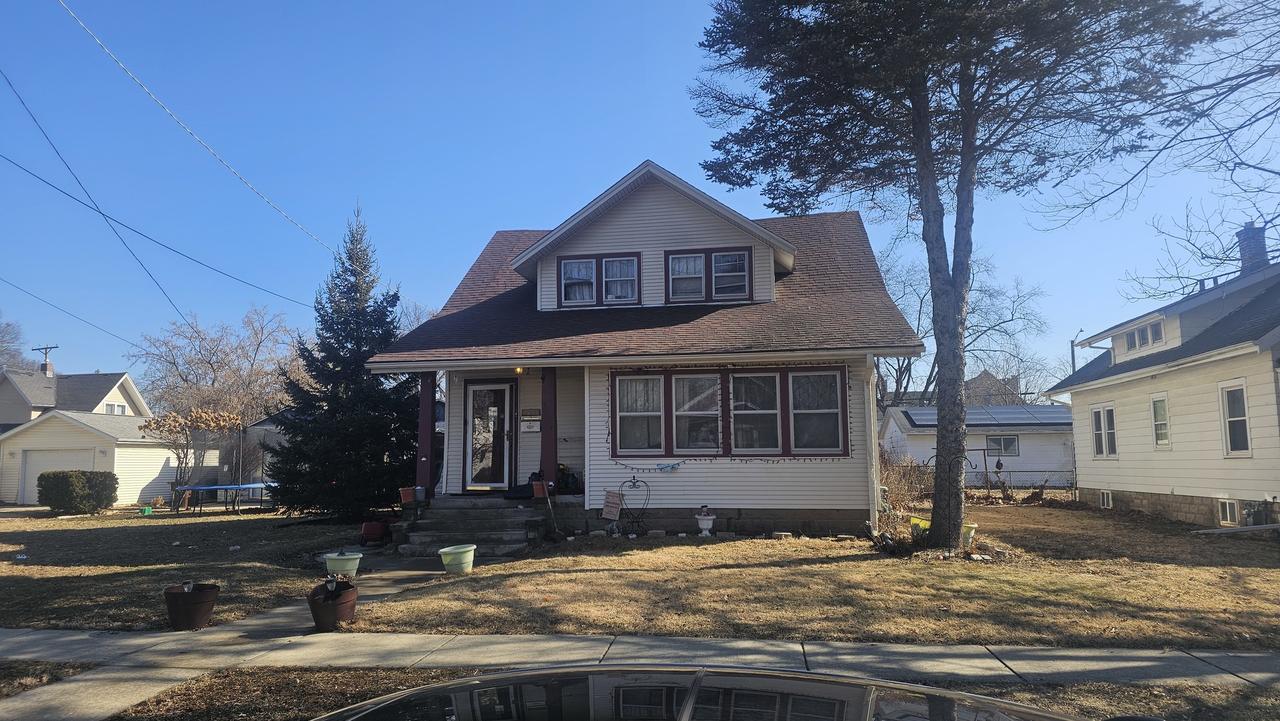 2113 Latham St., Rockford, IL 61103