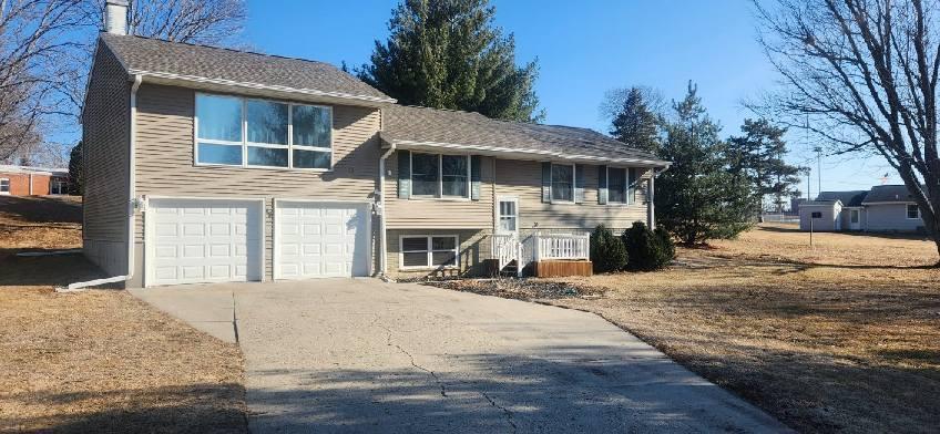 43 Meadow Ln., Prophetstown, IL 61277