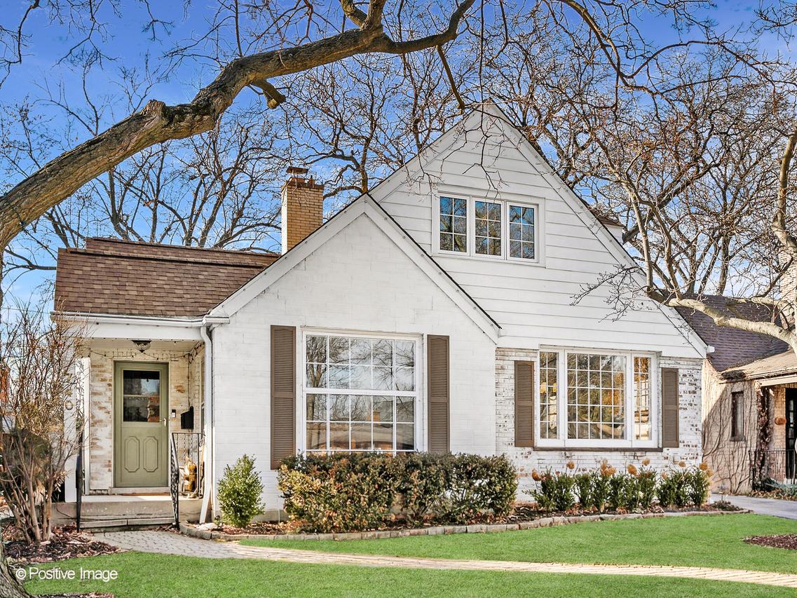 740 S Ashland Ave., La Grange, IL 60525