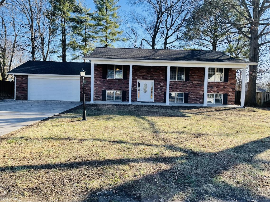 3307 N Lakeview Rd., Marion, IL 62959