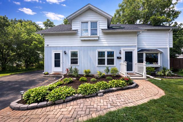 320 Noble Ave., Lake Forest, IL 60045