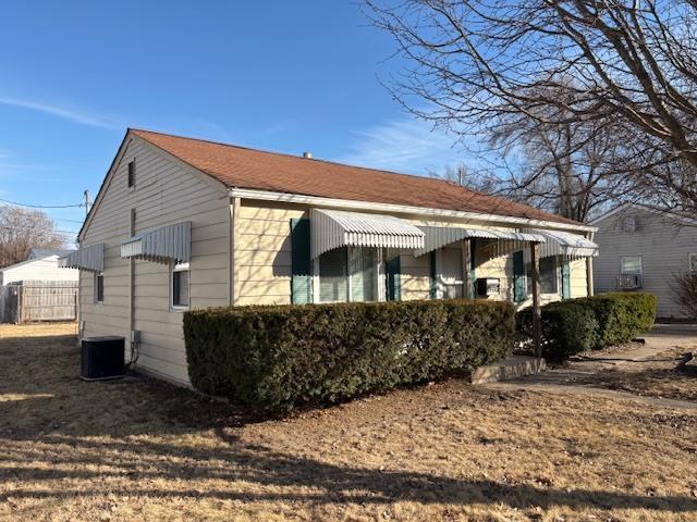 968 40th St., Moline, IL 61265