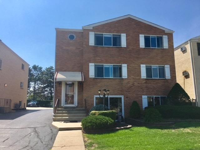 8435 W Oak Ave., Niles, IL 60714