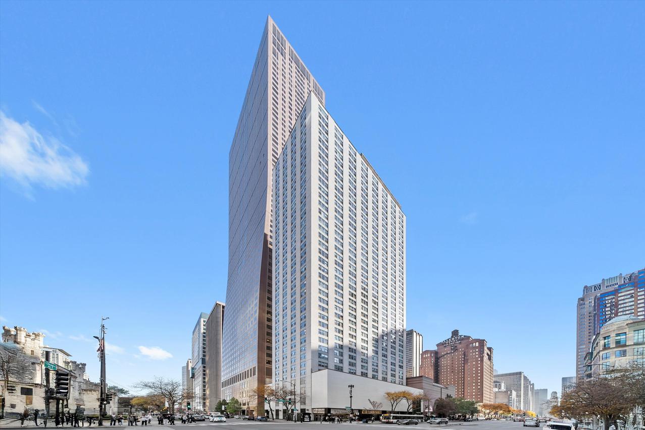777 N Michigan Ave. #2101, Chicago, IL 60611