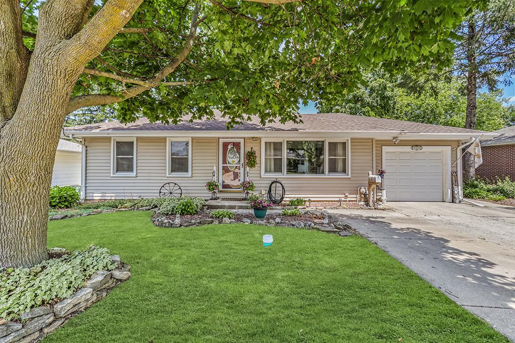 544 E 2nd St., Lockport, IL 60441