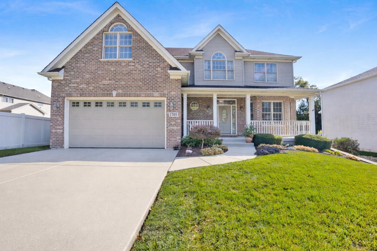 1705 S Stewart Ave., Lombard, IL 60148