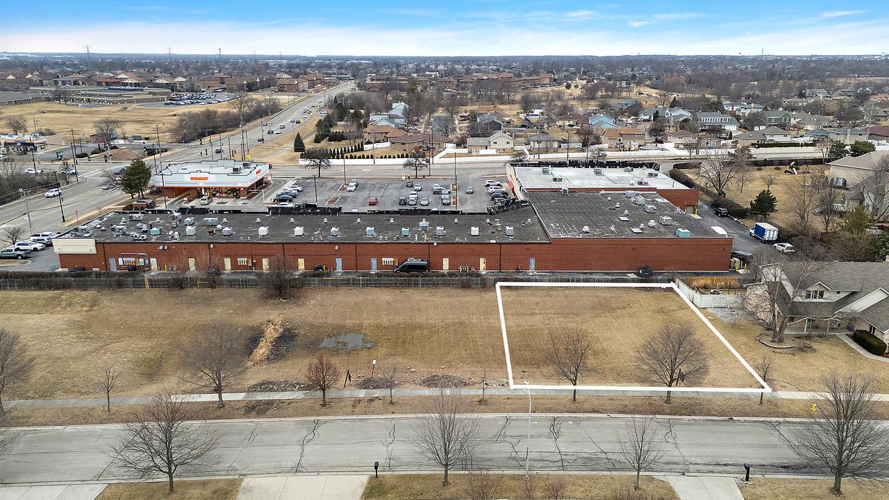 7946 172nd Pl., Tinley Park, IL 60477