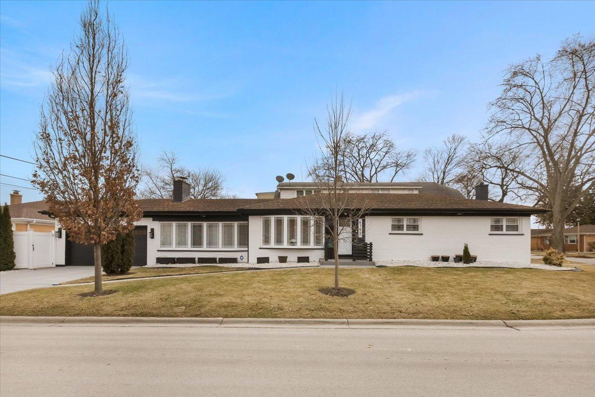 [Address Hidden by Seller], Skokie, IL 60076