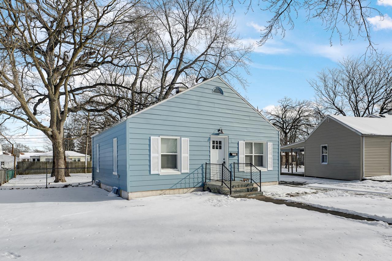 1376 Lennington Cir., Kankakee, IL 60901