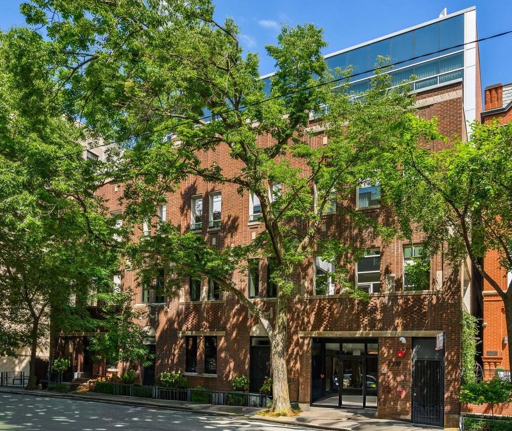 2035 N Orleans St. #M2, Chicago, IL 60614