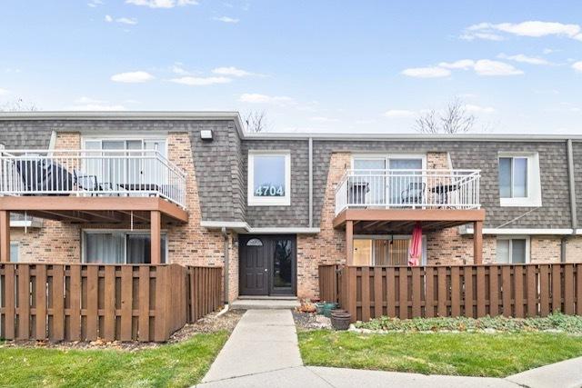 4704 Euclid Ave. #1B, Rolling Meadows, IL 60008