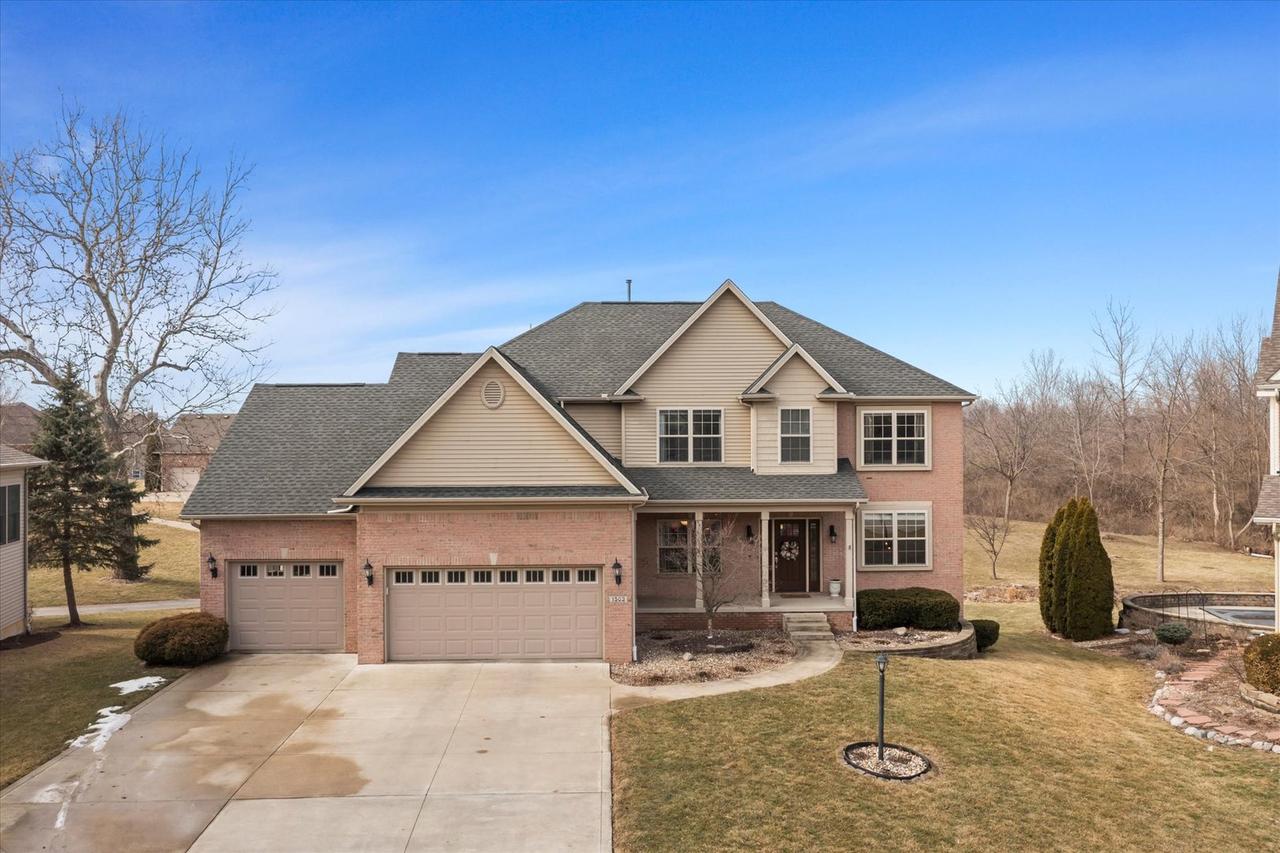 1503 River Bluff Ct., Mahomet, IL 61853