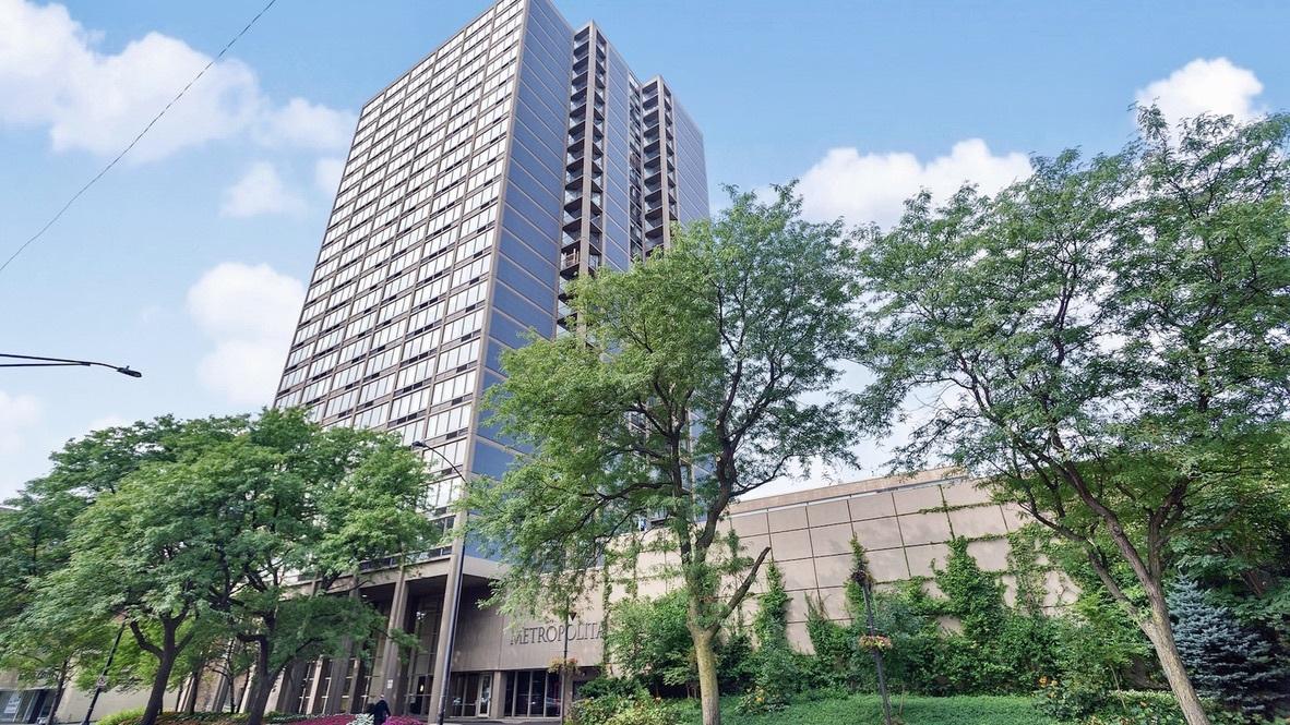 5320 N Sheridan Rd. #2502, Chicago, IL 60640