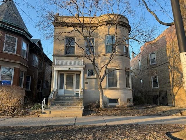 3078 W Palmer Blvd., Chicago, IL 60647