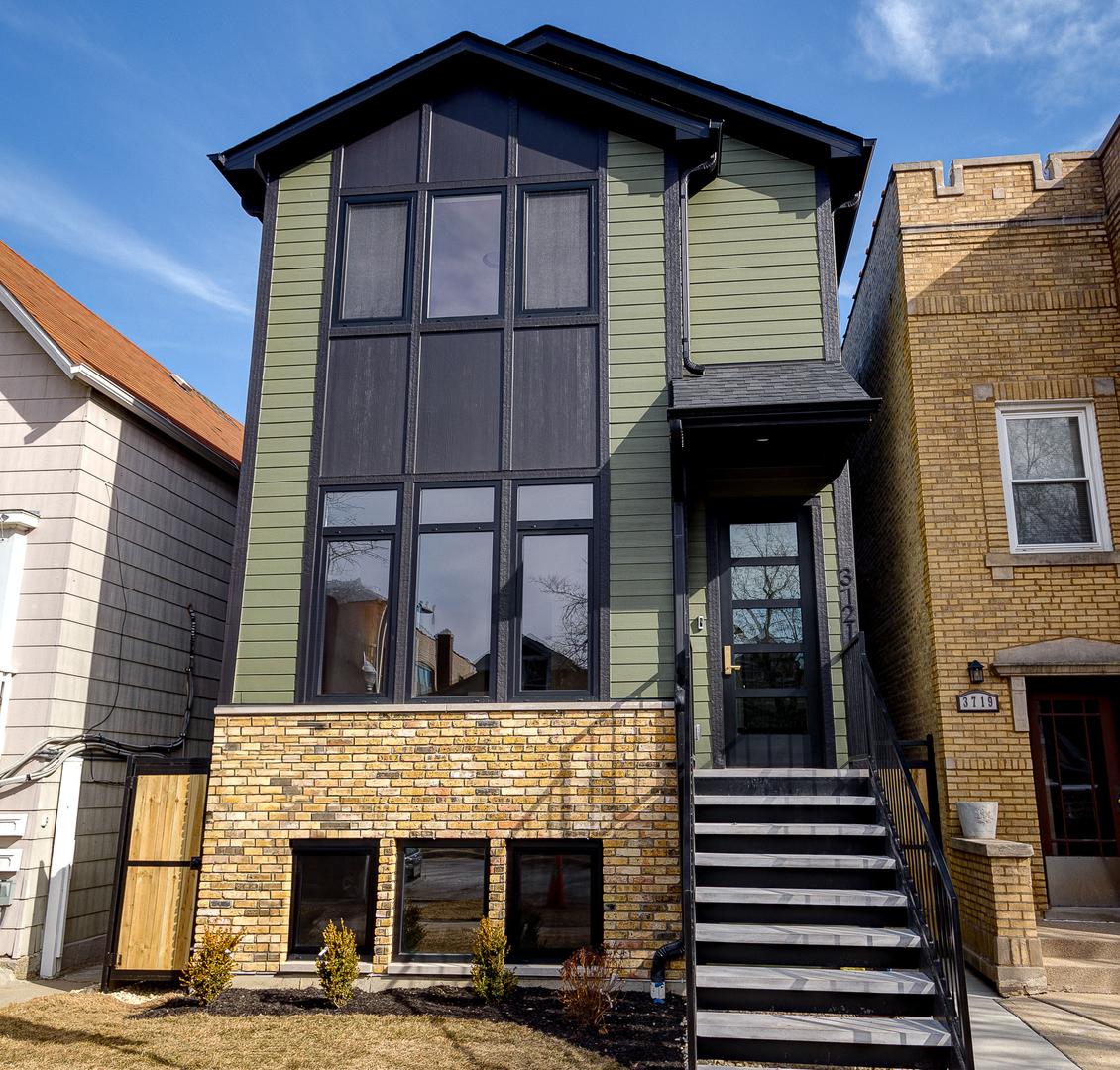 3721 N Whipple St., Chicago, IL 60618