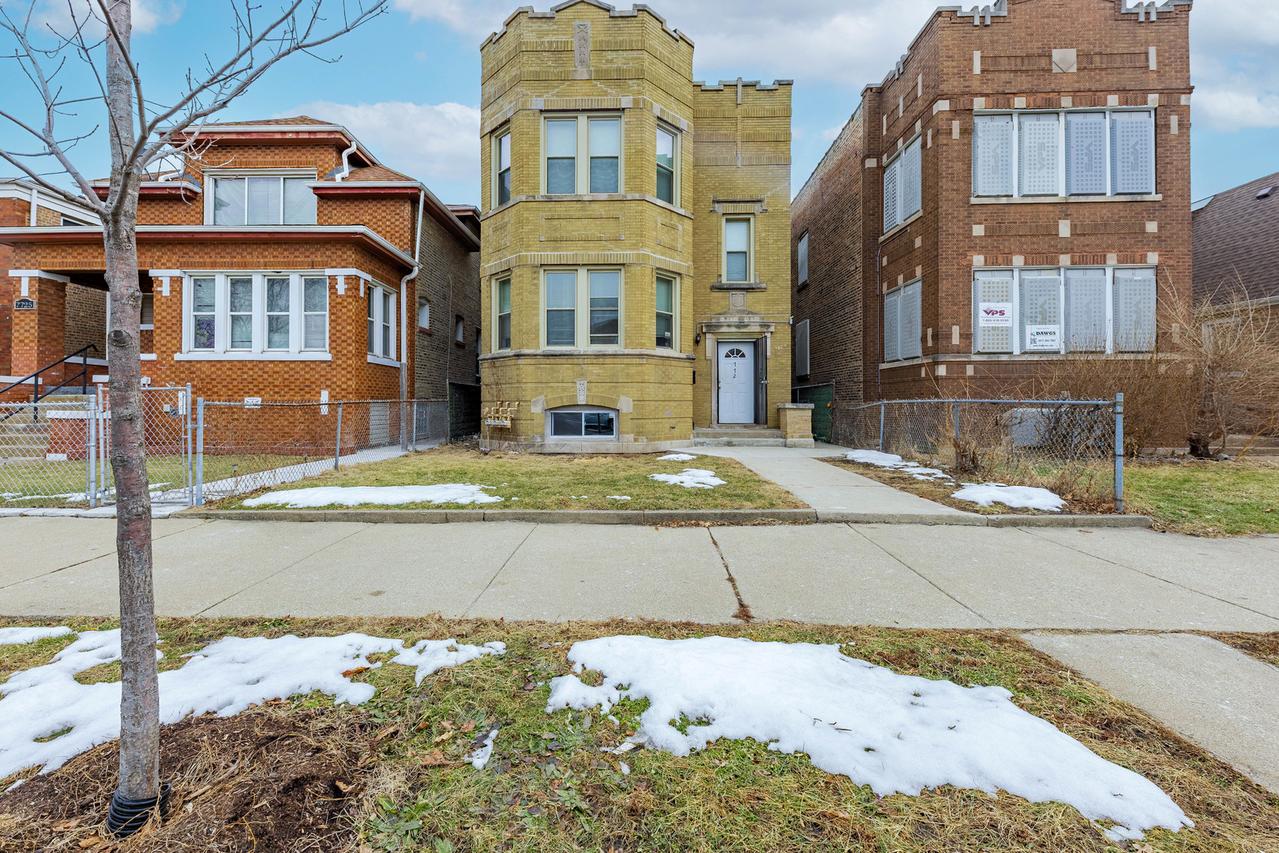 7729 S Laflin St., Chicago, IL 60620