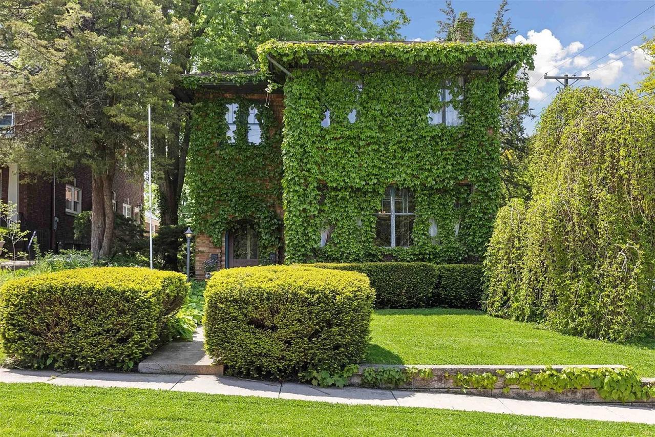 224 N Prospect St., Rockford, IL 61107