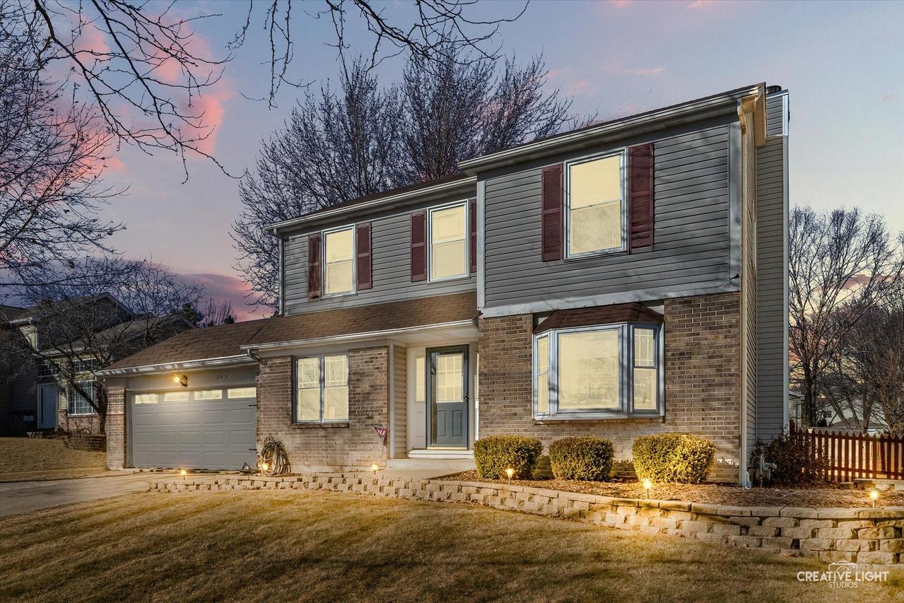 102 Chelsea Ave., Sugar Grove, IL 60554