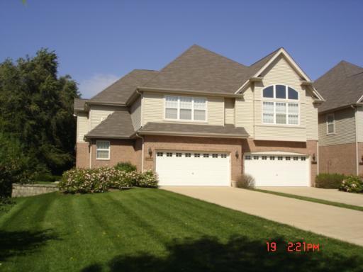 2450 Abbey Dr., Darien, IL 60561