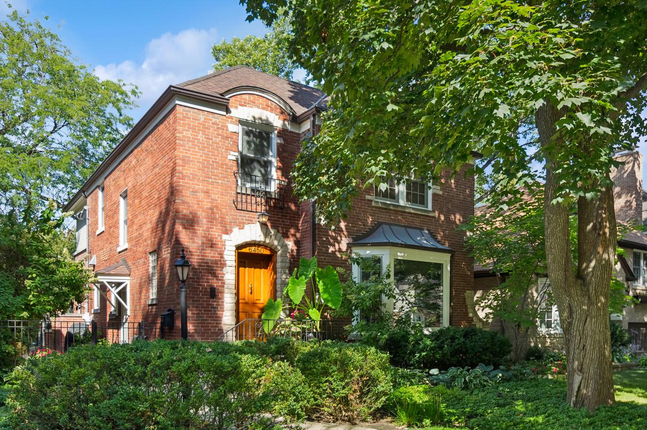 6450 N Nokomis Ave., Chicago, IL 60646