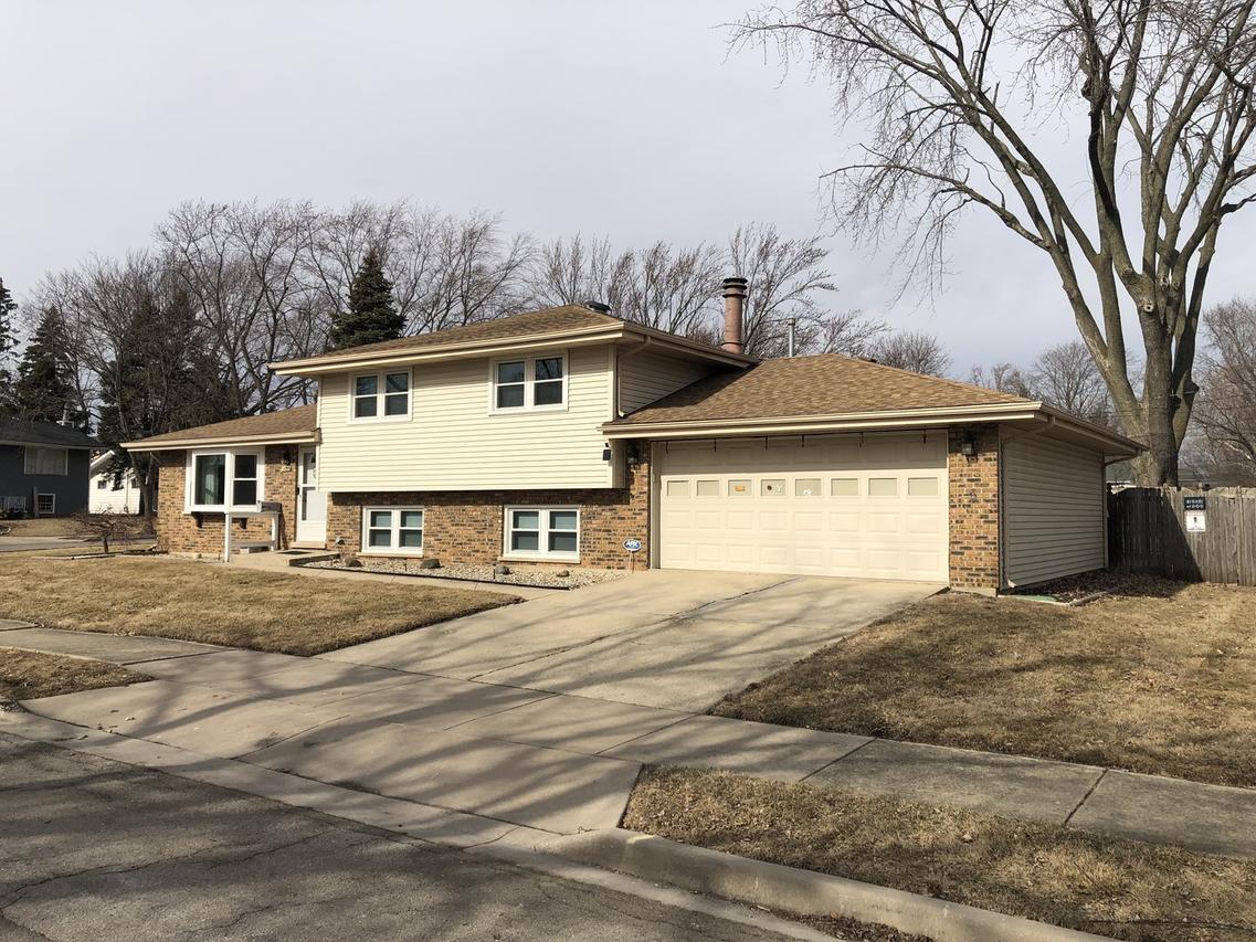 2319 Taylor St., Joliet, IL 60435