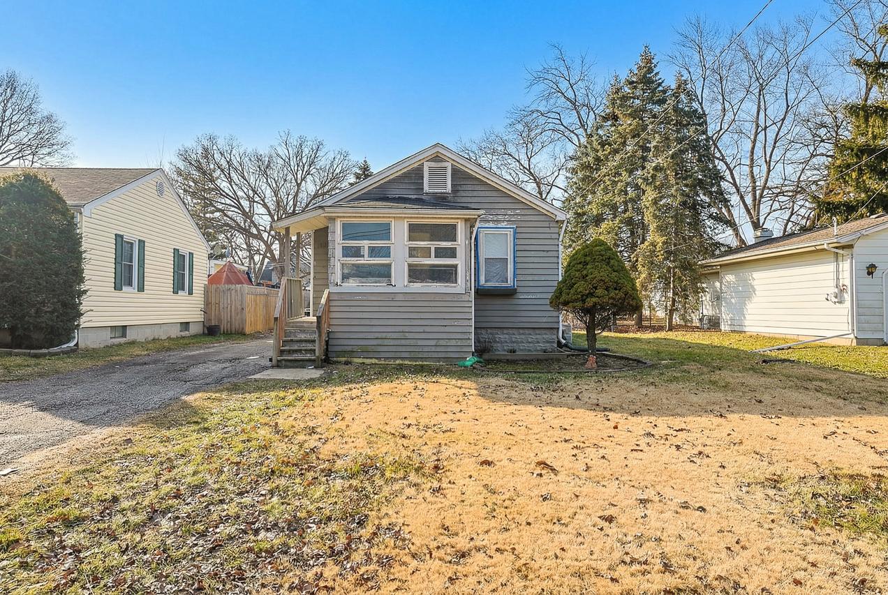 1419 Harlan Ave., Elgin, IL 60123