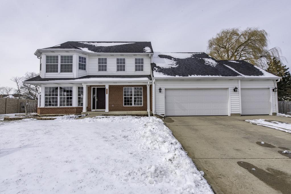 18184 W Old Pine Ct., Gurnee, IL 60031