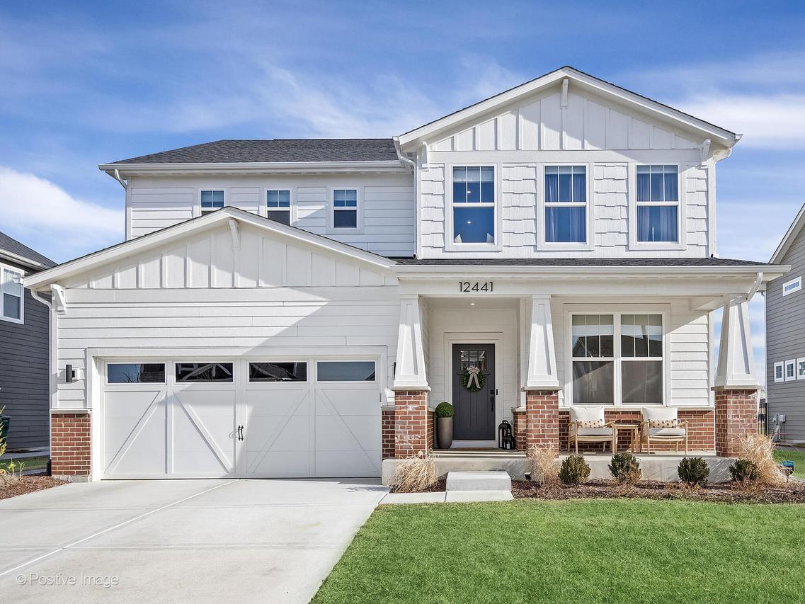 12441 Rossaveal Way, Lemont, IL 60439