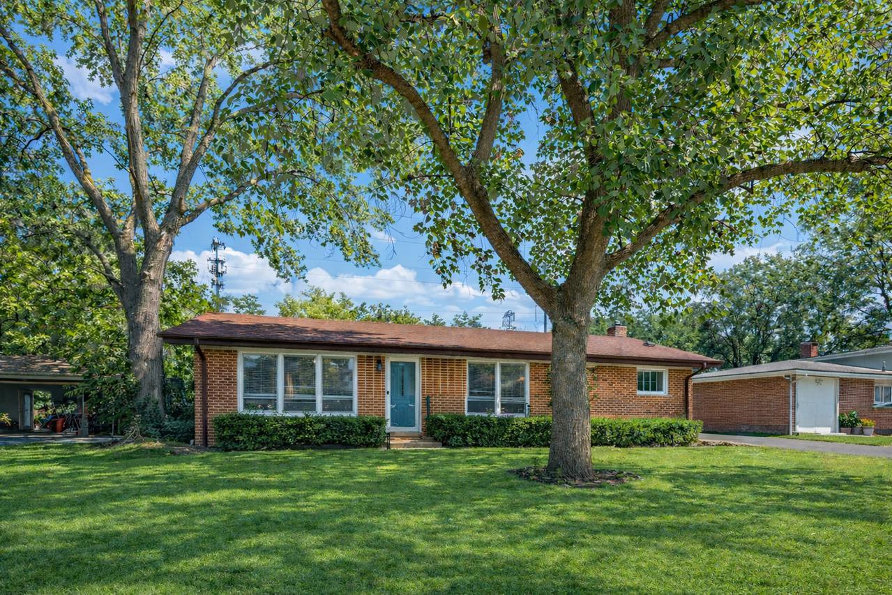 513 Edens Ln., Northfield, IL 60093