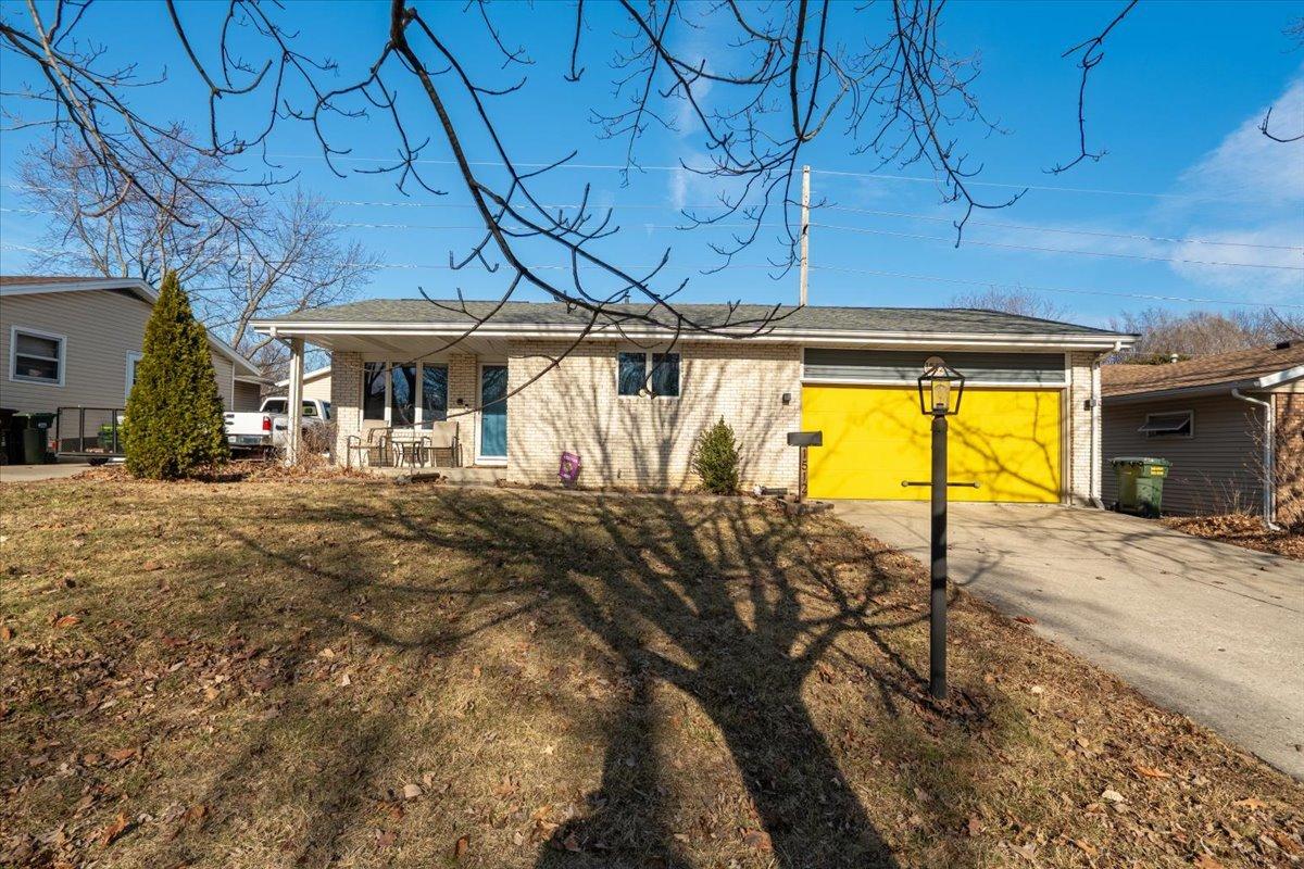 1512 E Fairlawn Dr., Urbana, IL 61802