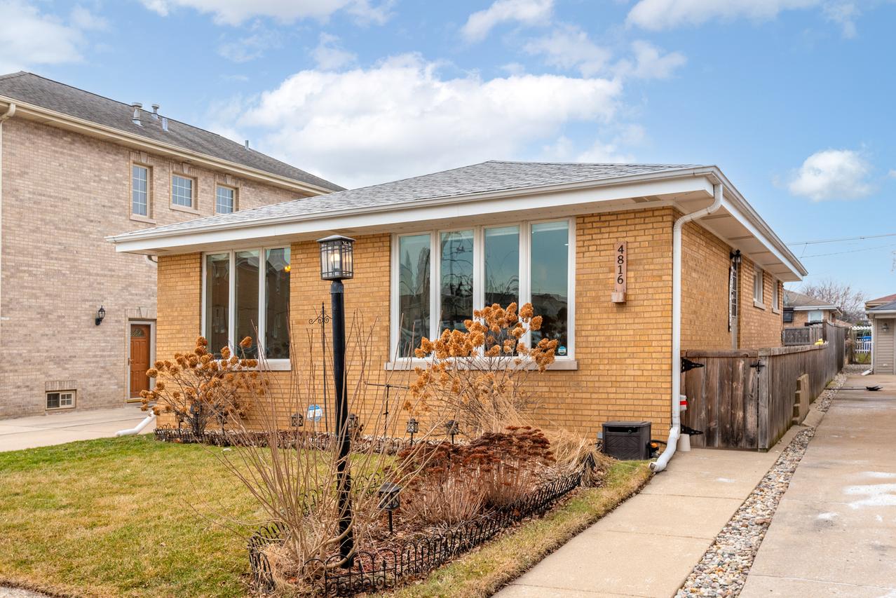 4816 N Nordica Ave., Chicago, IL 60656