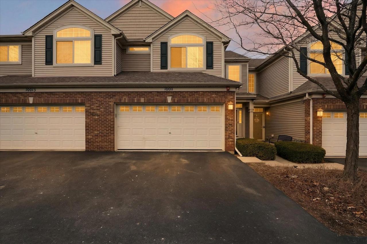 10011 Cummings St., Huntley, IL 60142