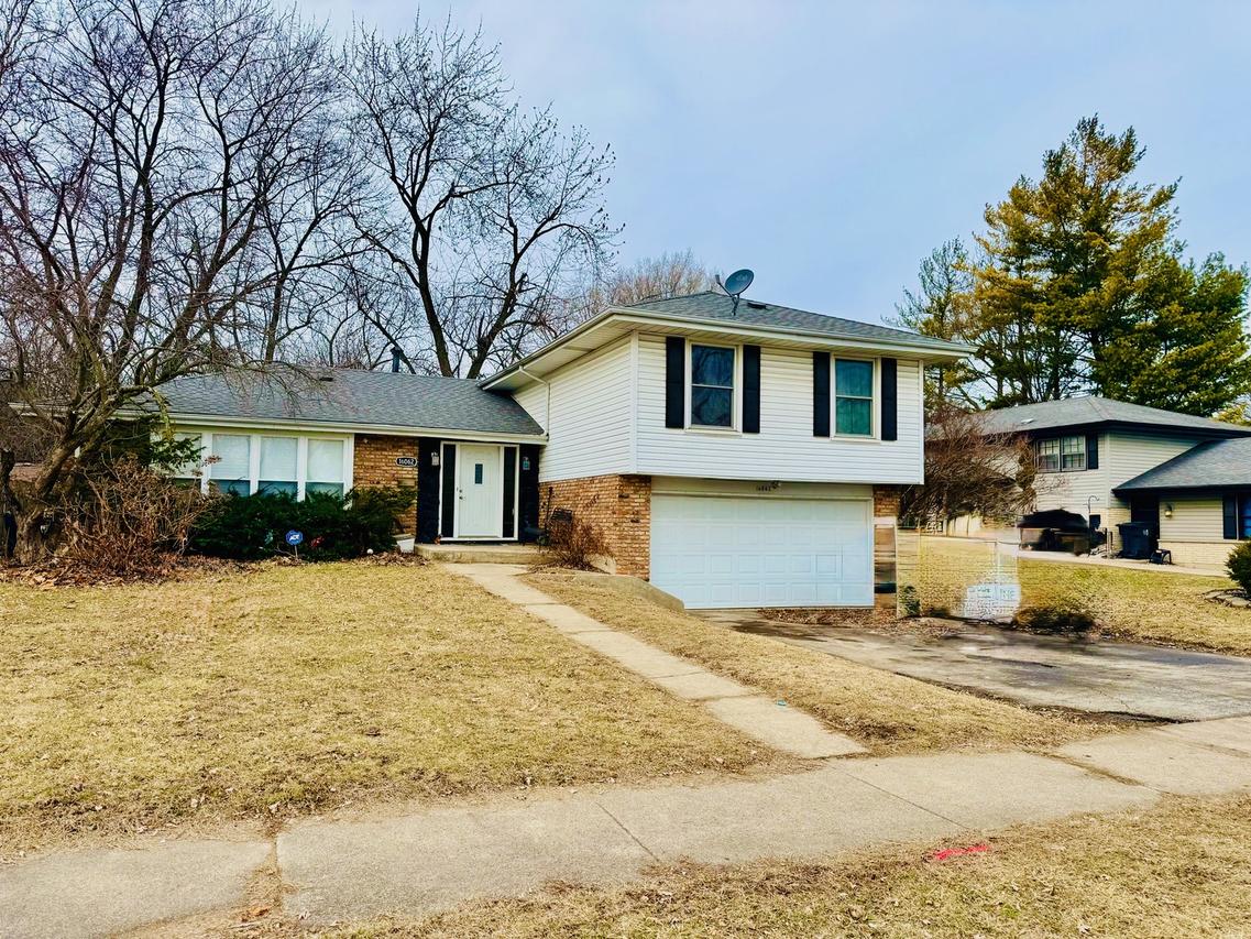 16062 Woodlawn East Ave., South Holland, IL 60473