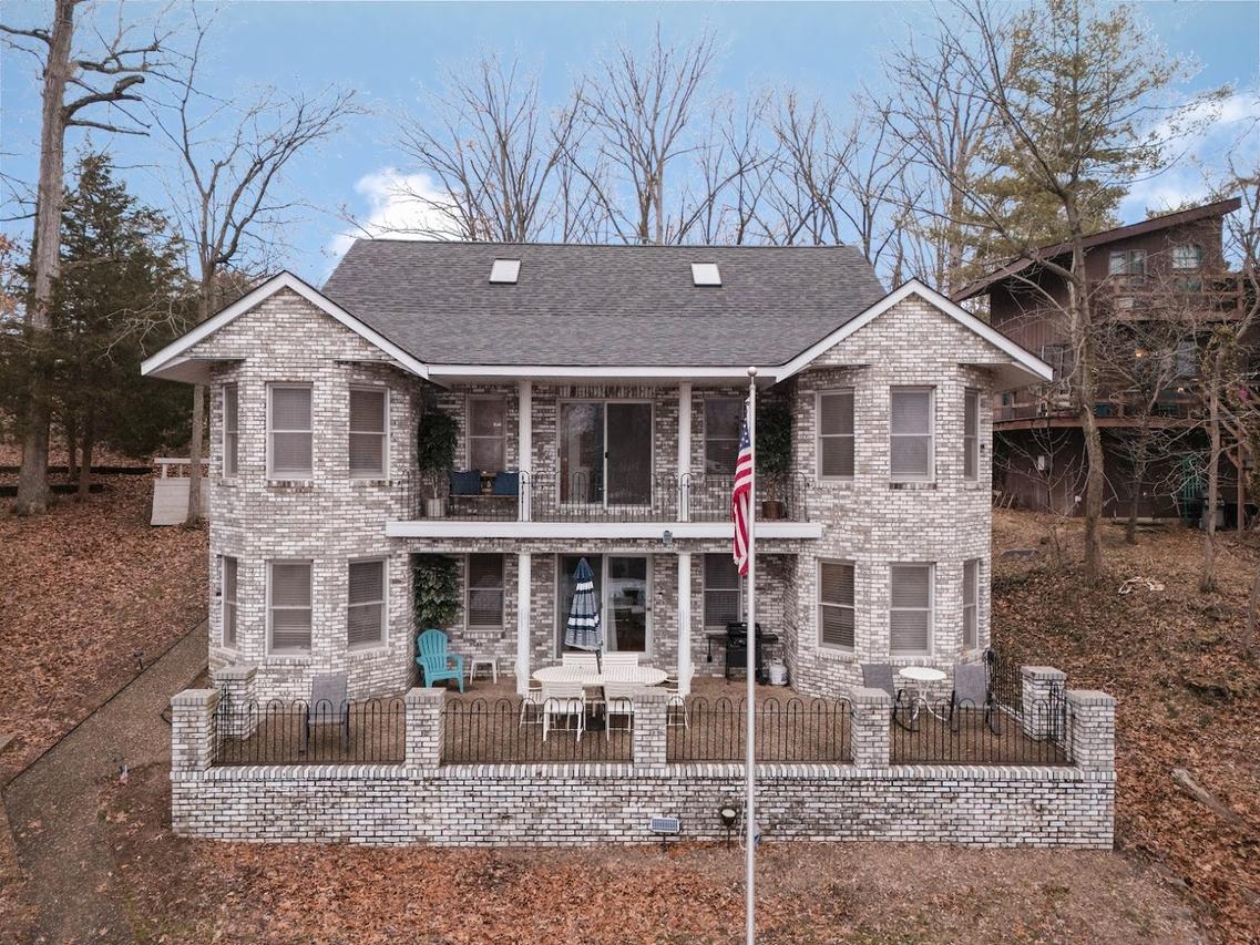 175 Oak Cir., Goreville, IL 62939