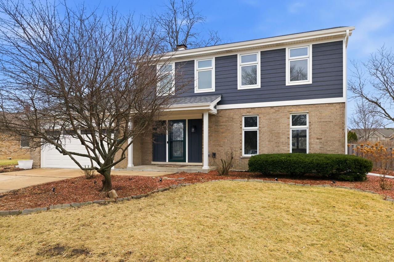 20W481 Westminster Dr., Downers Grove, IL 60516