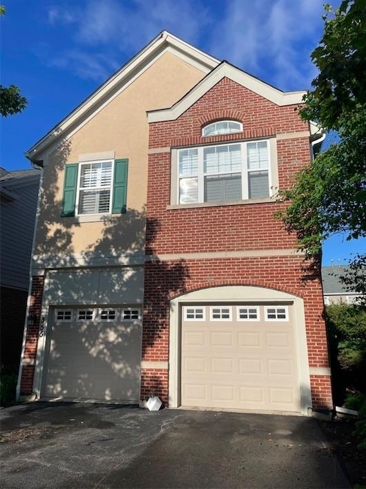 355 N Pine Lake Cir., Vernon Hills, IL 60061