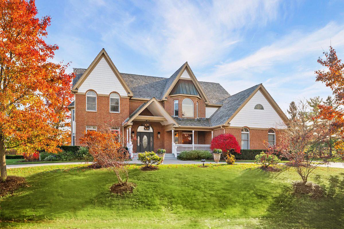 4588 Pamela Ct., Long Grove, IL 60047