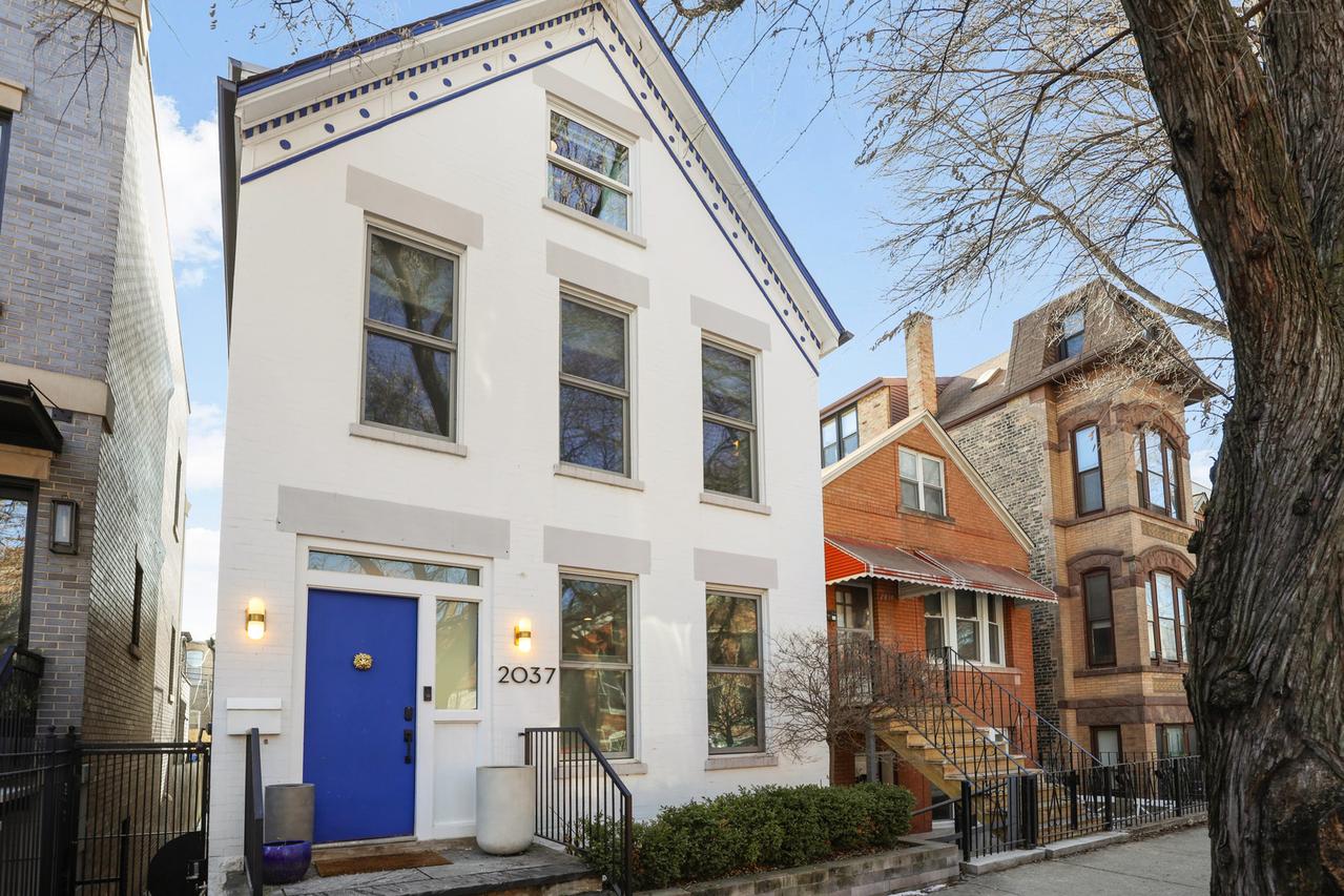2037 W Mclean Ave., Chicago, IL 60647